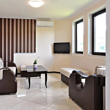 St George Apartment Βελίκο Τίρνοβο Εξωτερικό φωτογραφία
